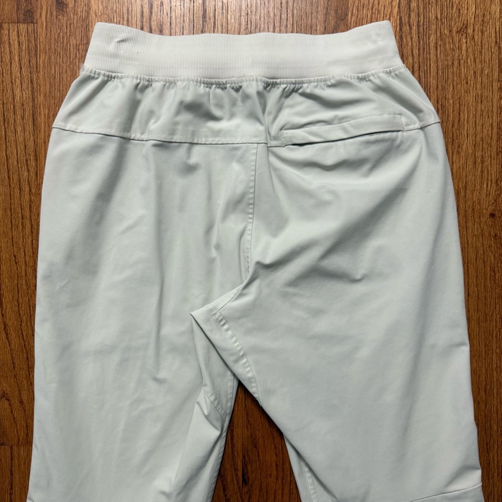 Lululemon ABC Jogger Warpstreme in Silverstone size S - Picture 9 of 16